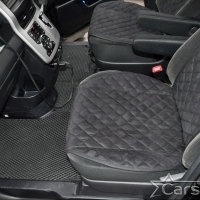 Двухслойные коврики EVA на Toyota Noah-Voxy II пр.руль (2007-2015) 2 ряд - без прохода